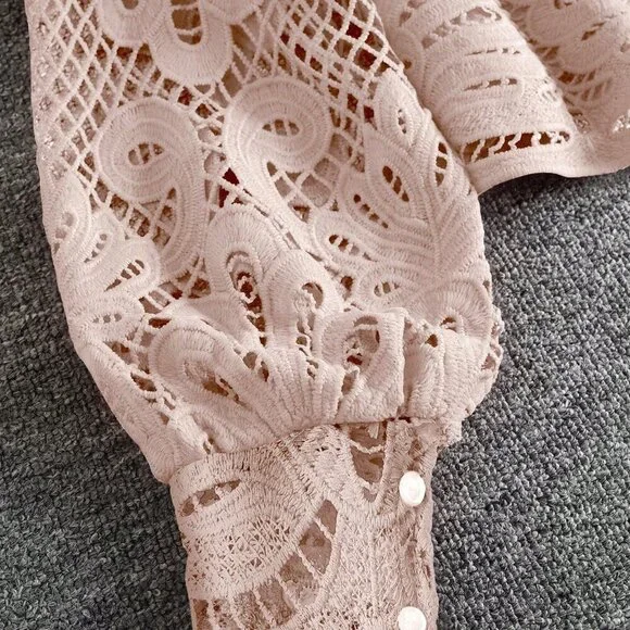 Baby Pink Elegant Women's Floral Lace Zipper Front Lantern Sleeve Blouse - Picture 3 of 6